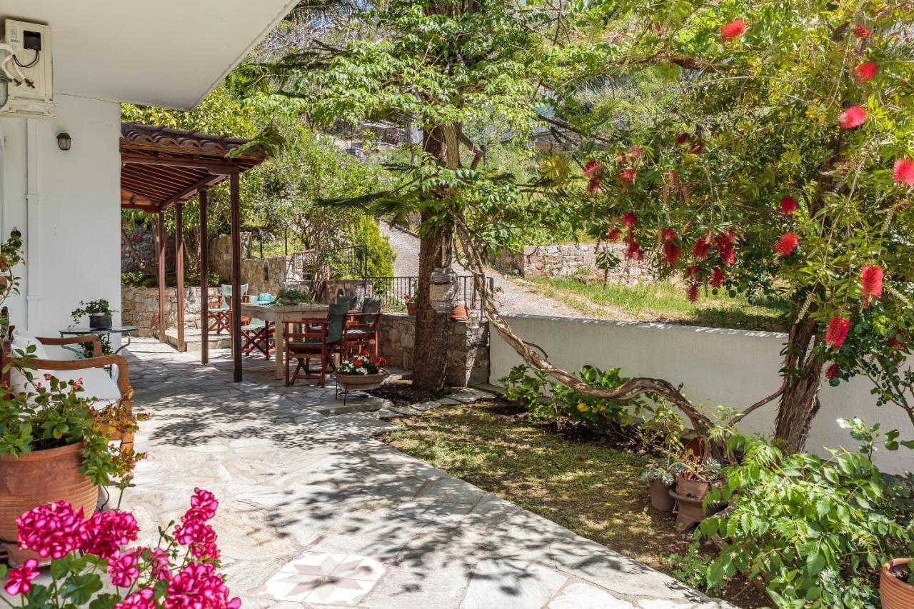 Oikia Guesthouse Stafylos Exterior foto
